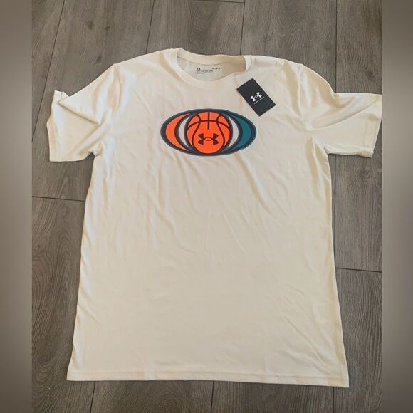 Under Armour men’s basketball graphic t shirt - Picture 1 of 3